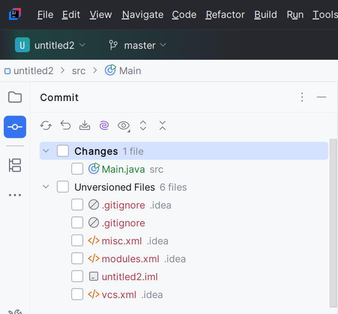 Файл Main.java в списке Changes после добавления в git